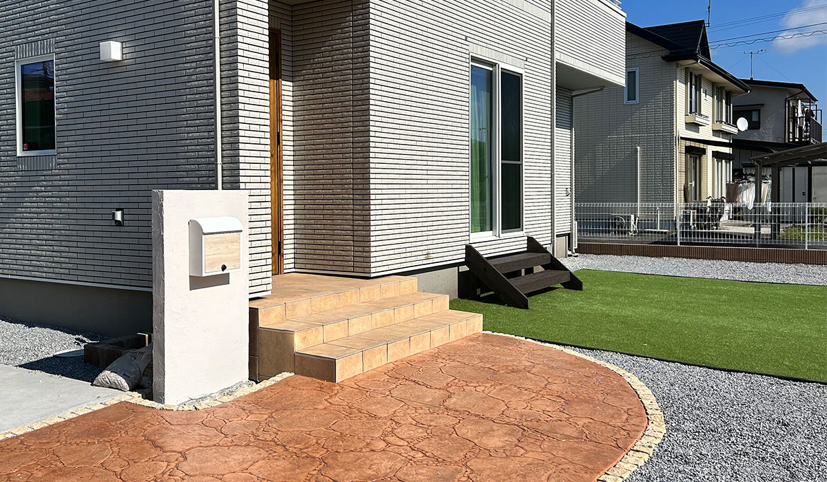 お住いの美しさを引き立てるアプローチ